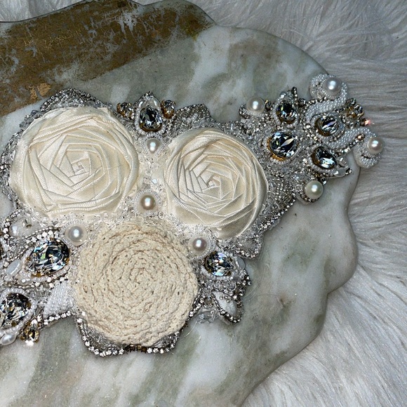 Rosa Clara Wedding Dress Belt - Picture 3 of 5
